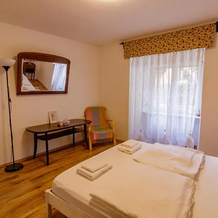 Apartamento B10 *