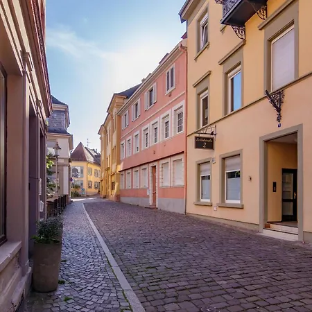 B10 * Baden-Baden